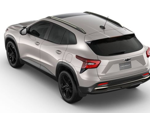 New 2026 Chevrolet Trax ACTIV w/ Sunroof Package image 50