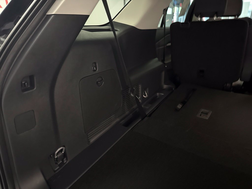 New 2026 Ford Explorer Active AWD/4WD image 32