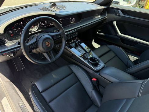 Certified 2022 Porsche 911 Carrera 4S w/ Sport Package AWD/4WD image 4