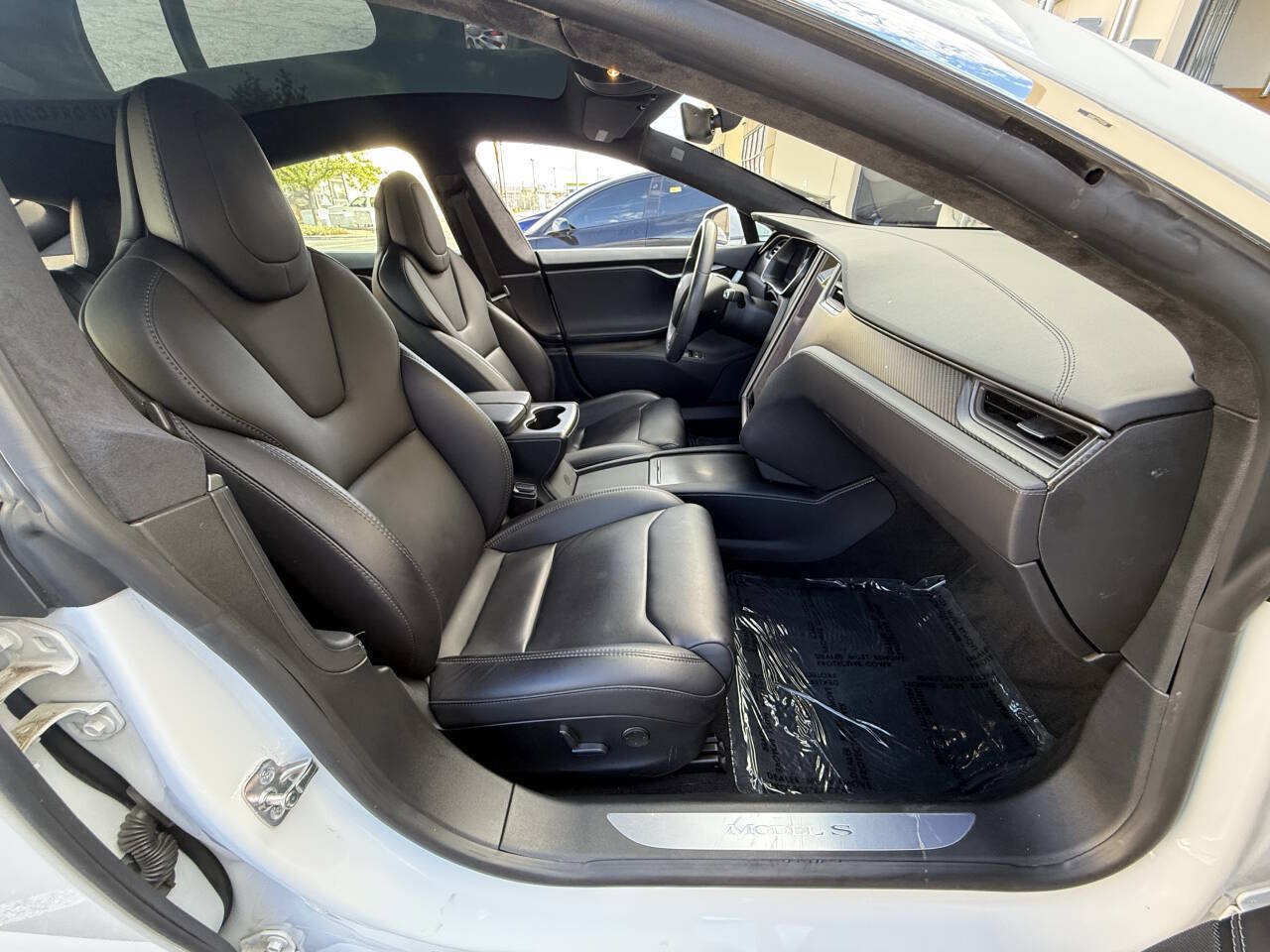 Used 2018 Tesla Model S 75D AWD/4WD image 29