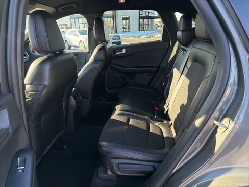 Used 2025 Ford Escape ST-Line Select image 25