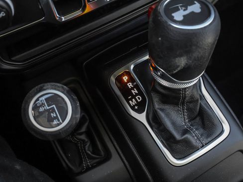 New 2026 Jeep Wrangler Unlimited Sport AWD/4WD image 19