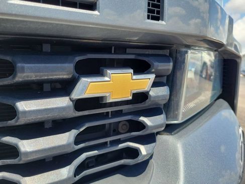 Used 2020 Chevrolet Silverado 1500 Custom w/ Custom Value Package RWD image 29