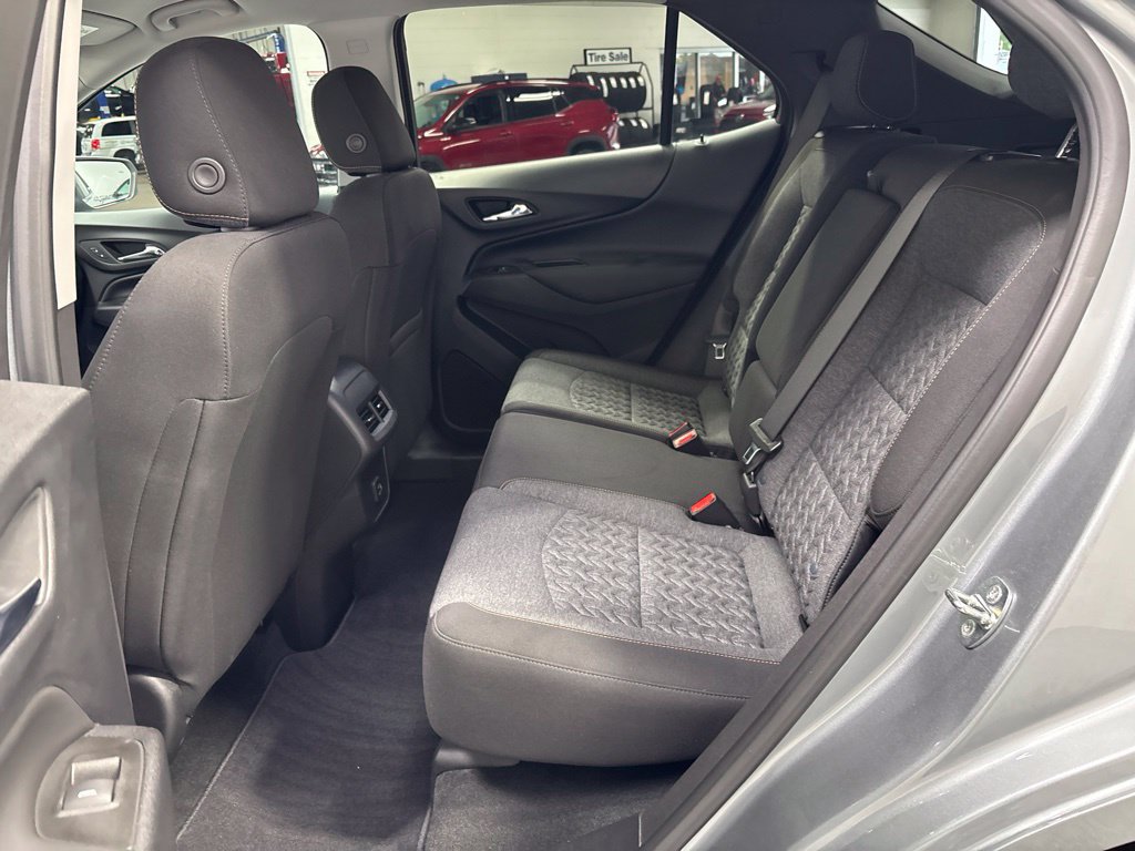 Used 2023 Chevrolet Equinox LT AWD/4WD image 31