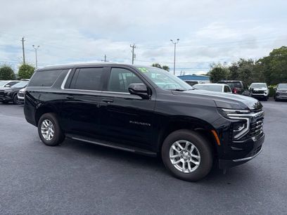 Certified 2025 Chevrolet Suburban LS w/ LPO, Dark Essentials Package