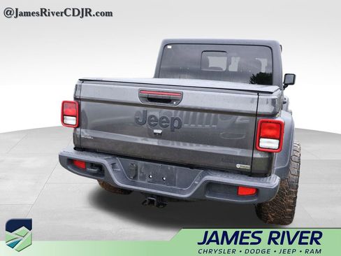 Used 2020 Jeep Gladiator Sport w/ Quick Order Package 24S AWD/4WD image 17