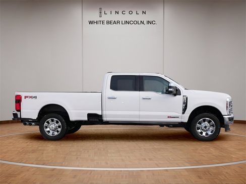 Used 2024 Ford F350 King Ranch w/ Chrome Package image 4