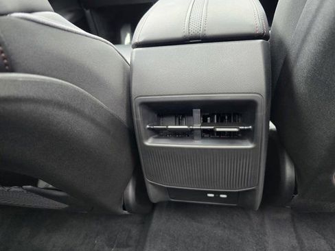 New 2025 Jeep Wagoneer S Limited image 35