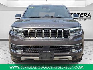 Certified 2024 Jeep Wagoneer L Series II w/ Flexible Seating Group AWD/4WD video 2