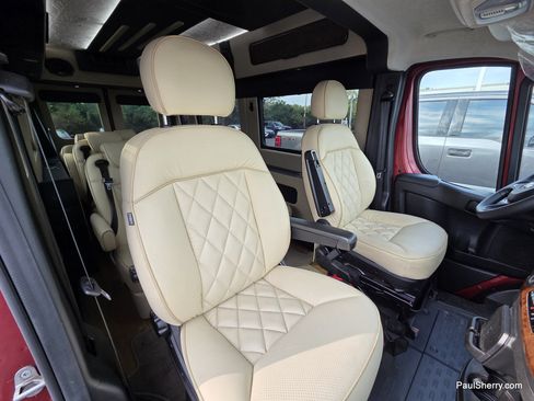 Used 2023 RAM ProMaster 2500 w/ Premium Convenience Group (B) FWD image 17