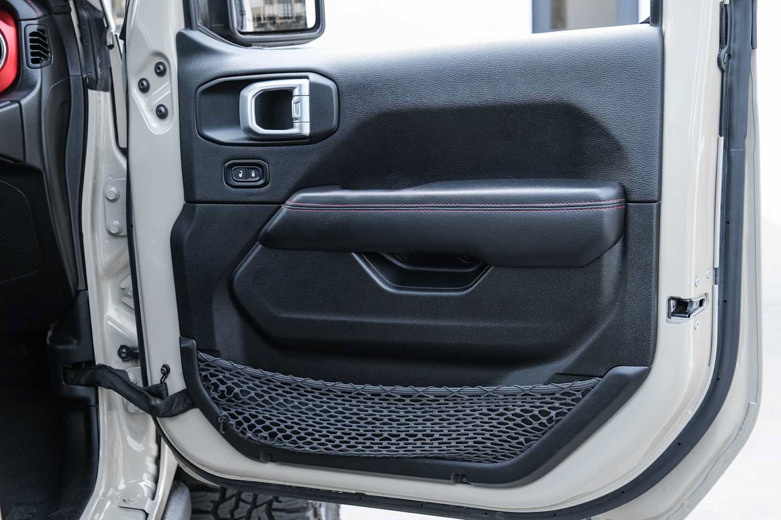 Used 2022 Jeep Gladiator Rubicon AWD/4WD image 40