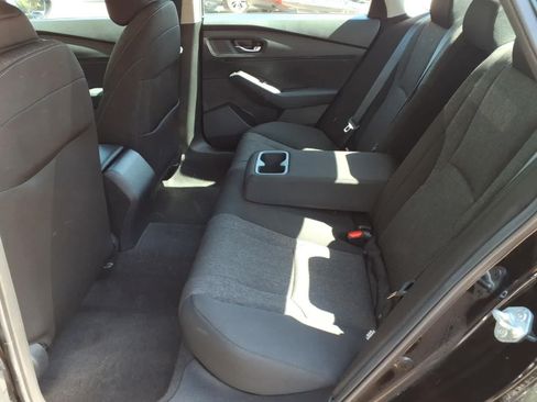Used 2023 Honda Accord EX image 9