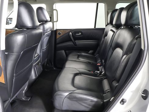 Used 2023 Nissan Armada SL image 38