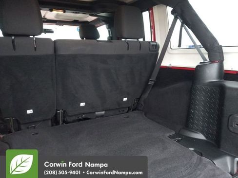 Used 2018 Jeep Wrangler Unlimited Sport w/ Connectivity Group image 26