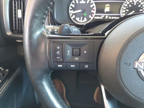 Used 2022 Nissan Pathfinder SL AWD/4WD image 61