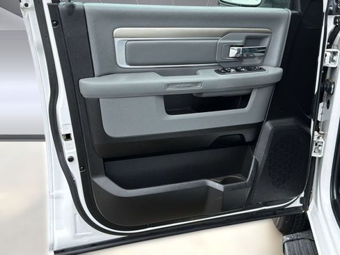 Used 2019 RAM 1500 Lone Star RWD image 23