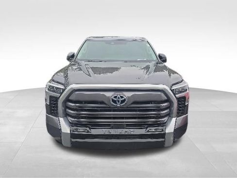 Used 2024 Toyota Tundra Limited AWD/4WD image 9