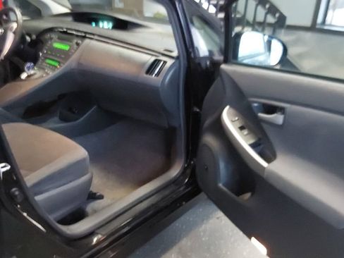 Used 2010 Toyota Prius image 34