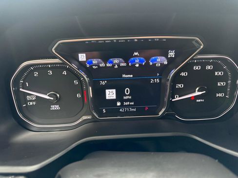 Used 2021 GMC Yukon XL Denali w/ Denali Premium Package AWD/4WD image 24