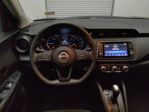 Used 2024 Nissan Kicks S FWD image 22