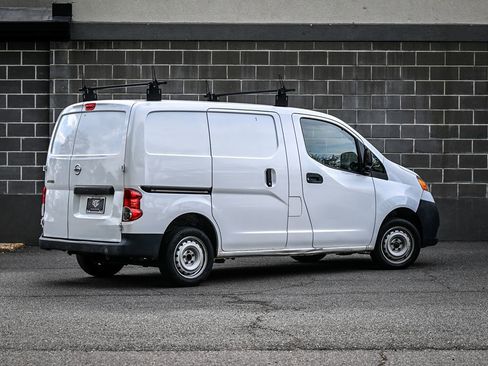 Used 2019 Nissan NV200 S FWD image 4
