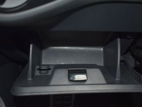 Used 2018 Volkswagen GTI SE w/ SE Leather Package image 20