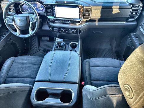 Used 2024 Chevrolet Silverado 1500 RST w/ Z71 Off-Road Package image 29