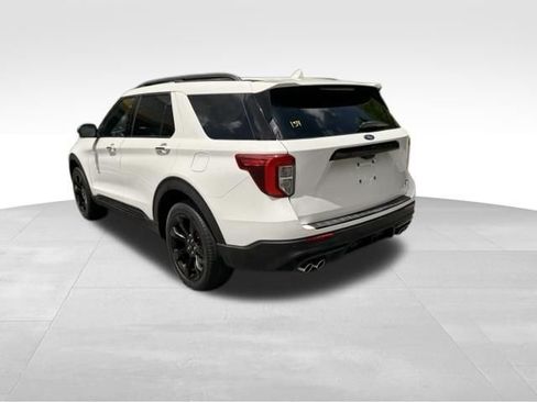 Used 2023 Ford Explorer ST w/ Equipment Group 401A AWD/4WD image 9