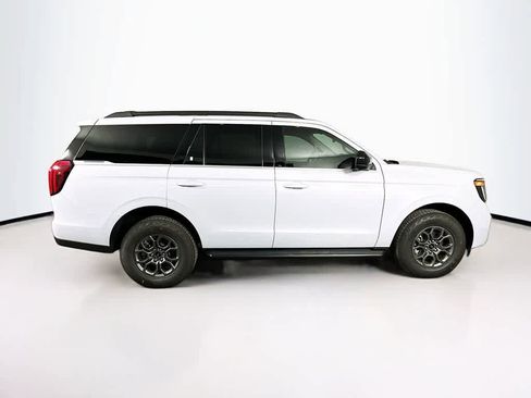 New 2026 Ford Expedition Active image 25