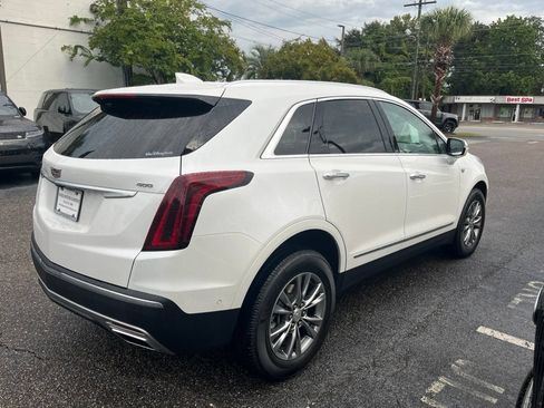 Used 2021 Cadillac XT5 Premium Luxury FWD image 5