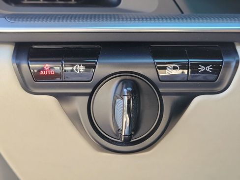 Certified 2020 Porsche 911 Carrera 4S image 42