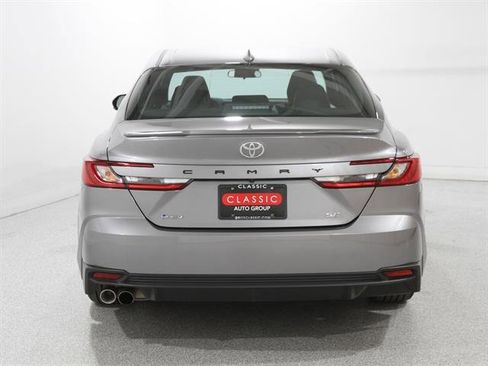 Used 2025 Toyota Camry SE image 20