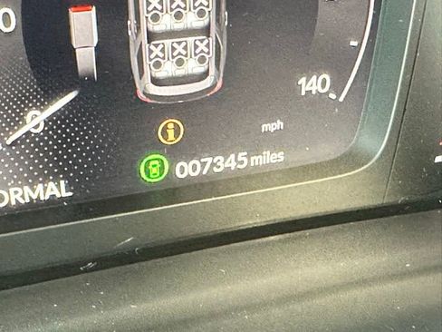 Used 2025 Honda Pilot Elite image 15