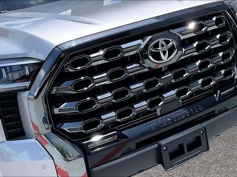 Used 2024 Toyota Tundra Platinum AWD/4WD image 27