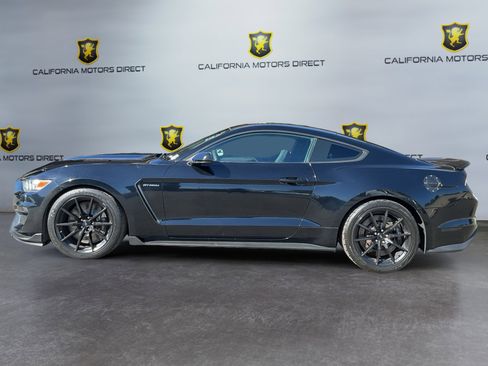 Used 2016 Ford Mustang Shelby GT350 w/ Track Package image 8