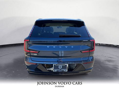 New 2025 Volvo EX90 Ultra w/ Protection Package Premier image 4