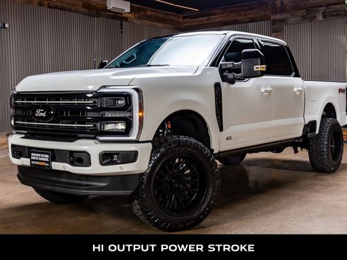 Used 2026 Ford F250 Platinum image 5