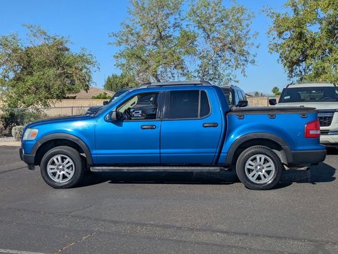 Used 2010 Ford Explorer Sport Trac XLT AWD/4WD image 3