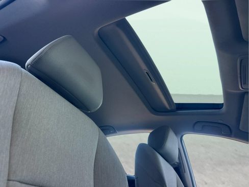 Used 2023 Honda Accord EX image 16