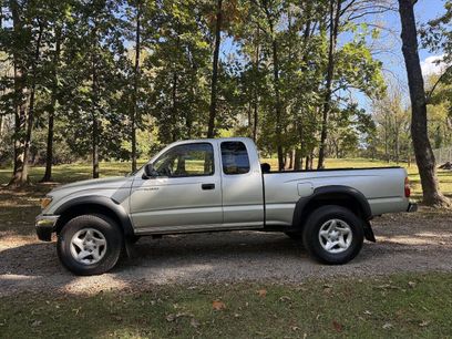 Used 2003 Toyota Tacoma PreRunner w/ SR5 Pkg