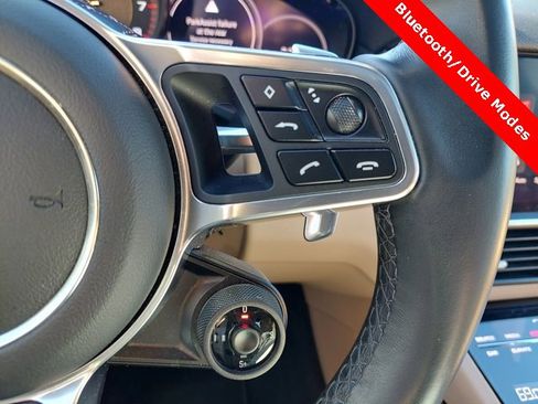 Used 2023 Porsche Cayenne Platinum Edition image 29