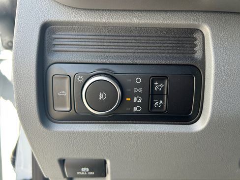 New 2025 Ford F350 XL w/ XL Chrome Package image 13