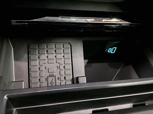 Used 2026 Ford F250 King Ranch w/ Chrome Package image 31