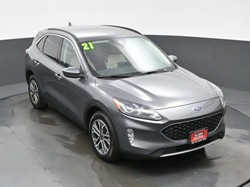 Used 2021 Ford Escape SEL image 39