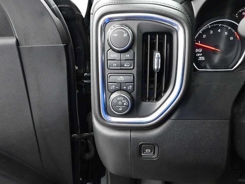 Used 2019 Chevrolet Silverado 1500 LT w/ All-Star Edition AWD/4WD image 10