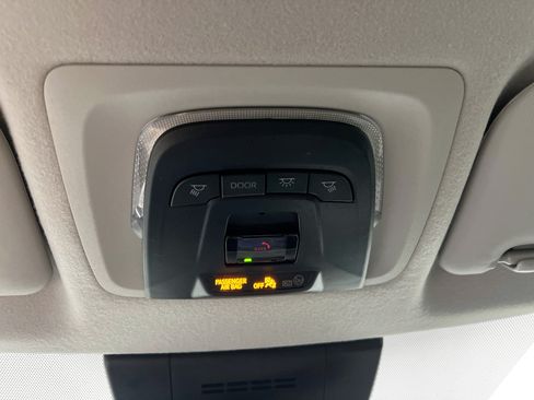 Used 2023 Toyota Corolla Cross L FWD image 20