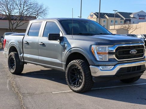 Used 2022 Ford F150 XLT image 1