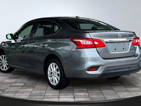Used 2019 Nissan Sentra SV image 4