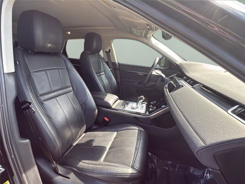 Used 2020 Land Rover Range Rover Evoque SE AWD/4WD image 19