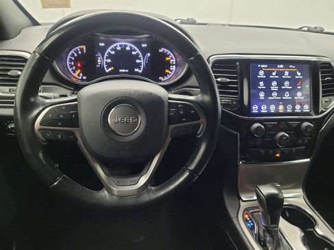Used 2021 Jeep Grand Cherokee Limited w/ Luxury Group II RWD image 22
